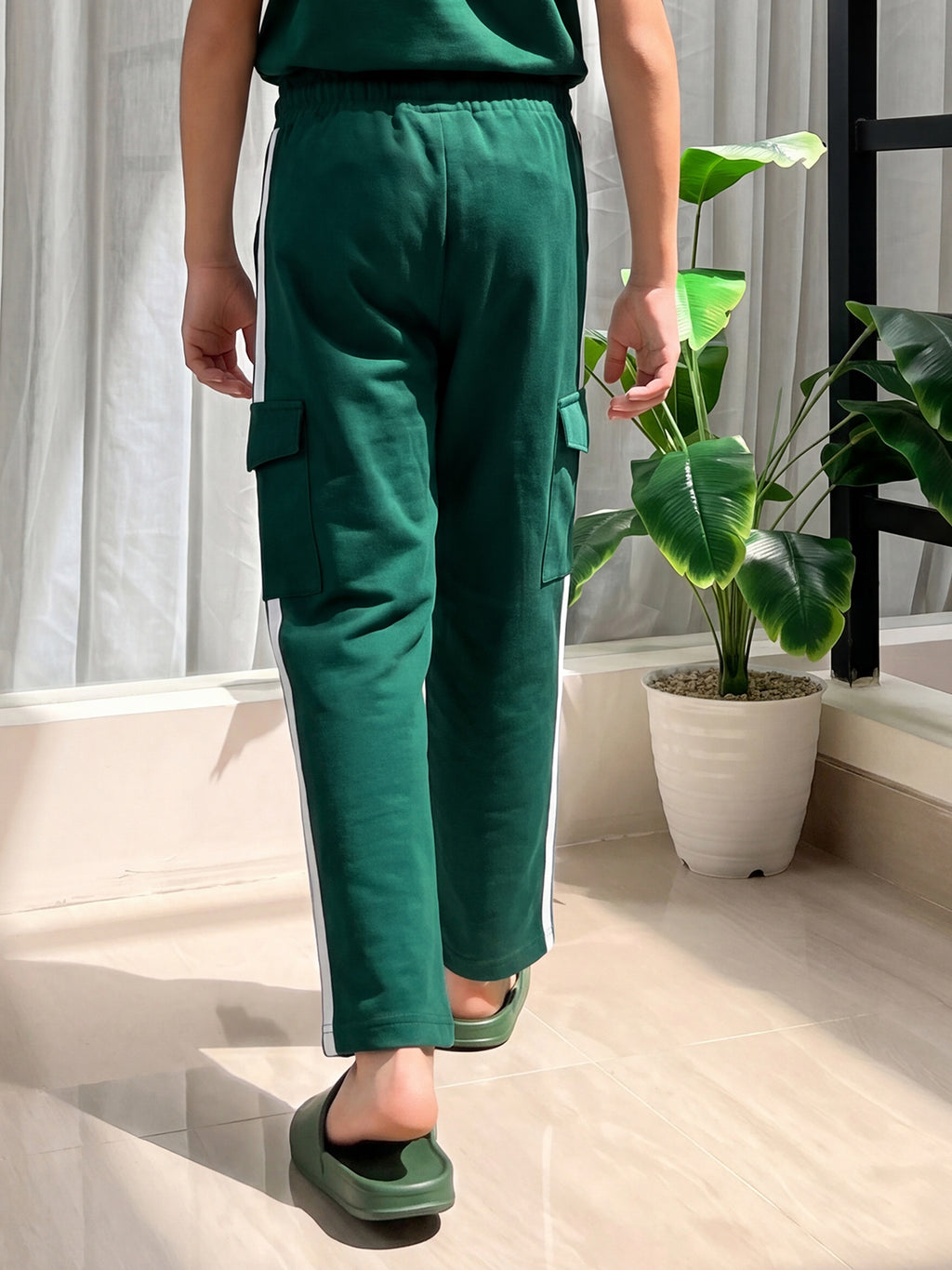 Lil Tomatoes Boys Cotton Looper Cargo Trackpant