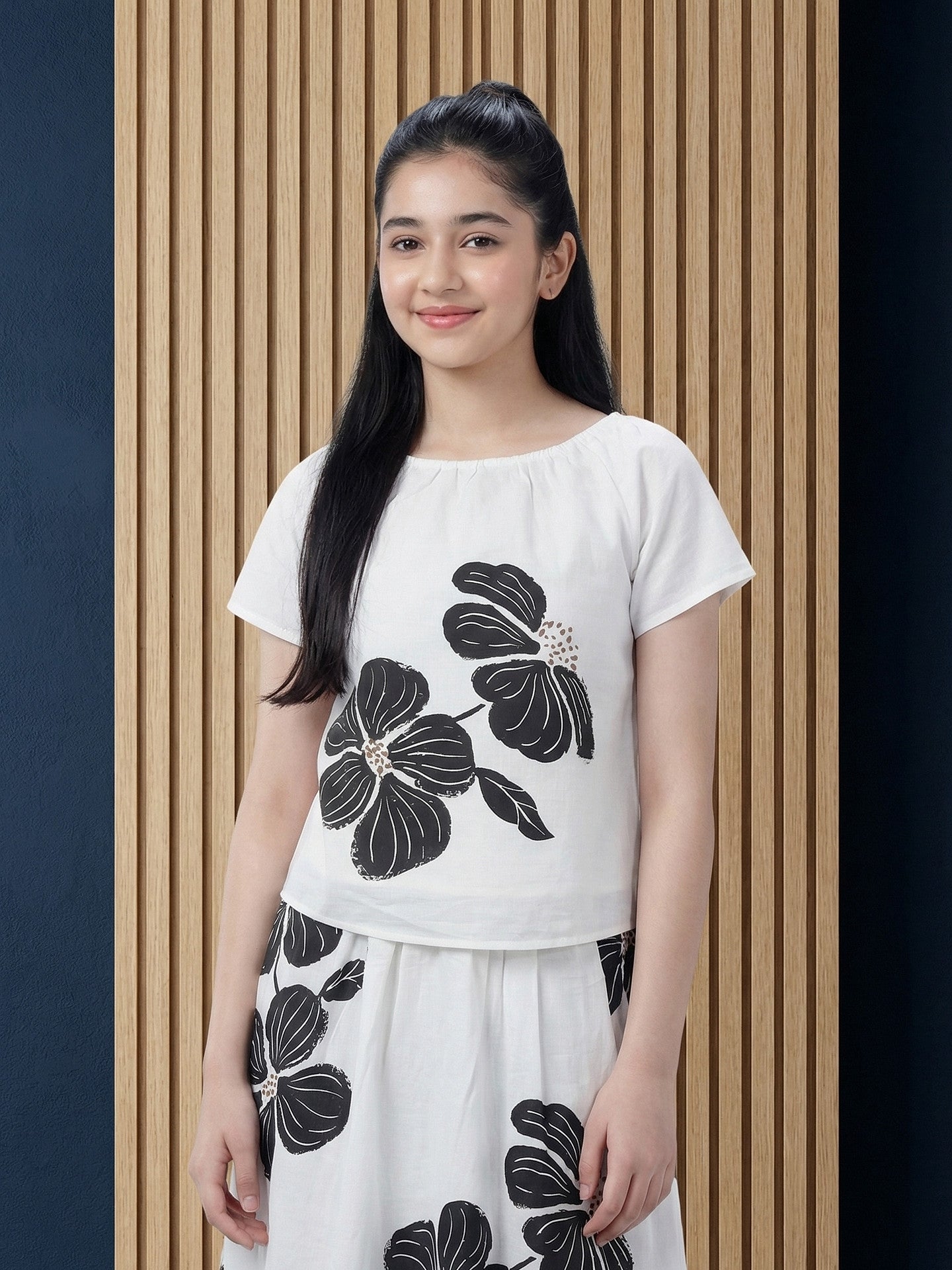 Lil Tomatoes Girls Cotton Clothing Set