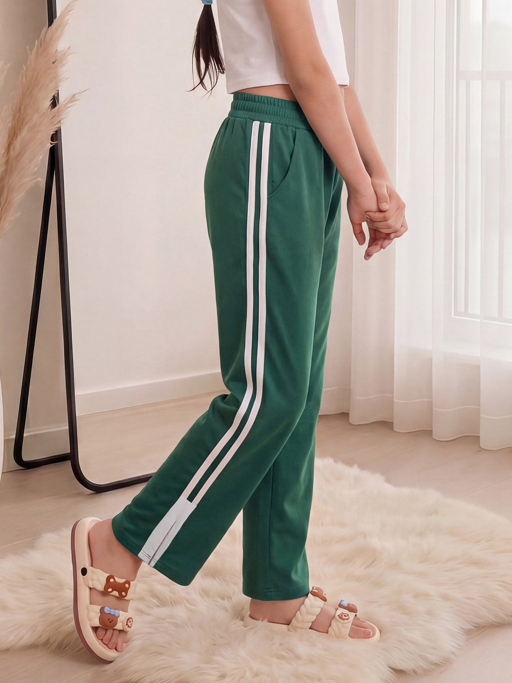 Lil Tomatoes Girls Cotton Looper Trackpant