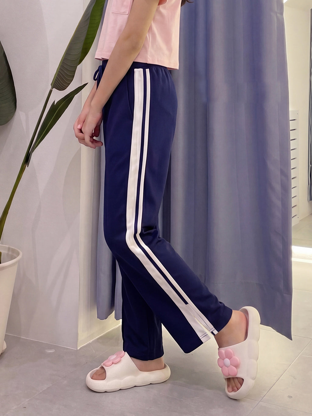 Lil Tomatoes Girls Cotton Looper Trackpant