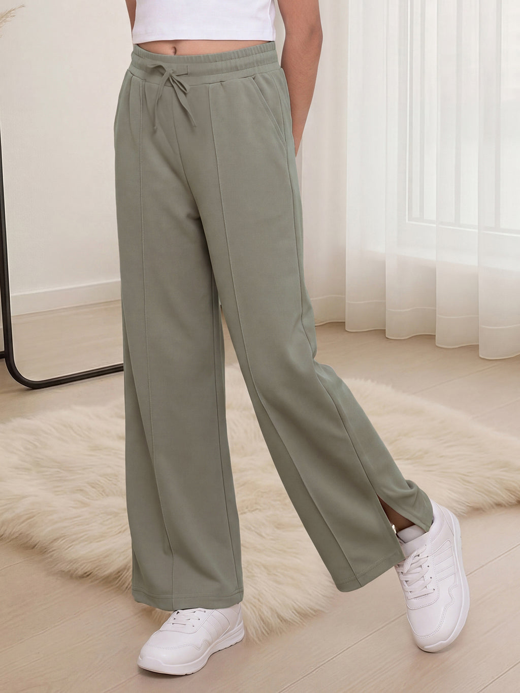 Lil Tomatoes Girls Cotton Looper Trackpant