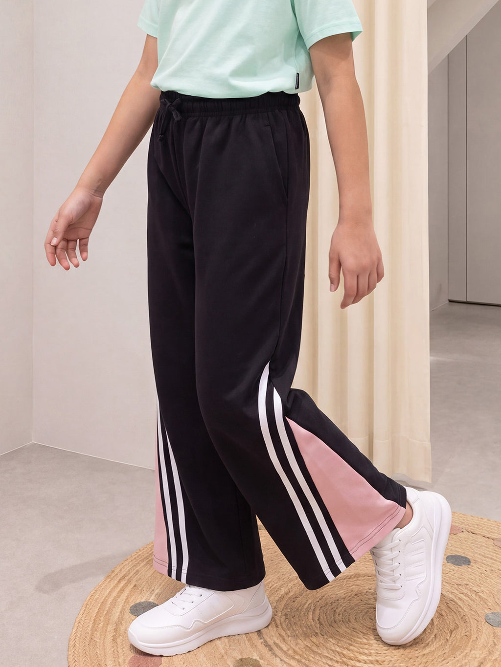 Lil Tomatoes Girls Cotton Looper Trackpant
