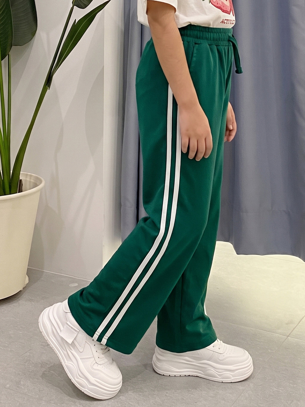 Lil Tomatoes Girls Cotton Looper Trackpant