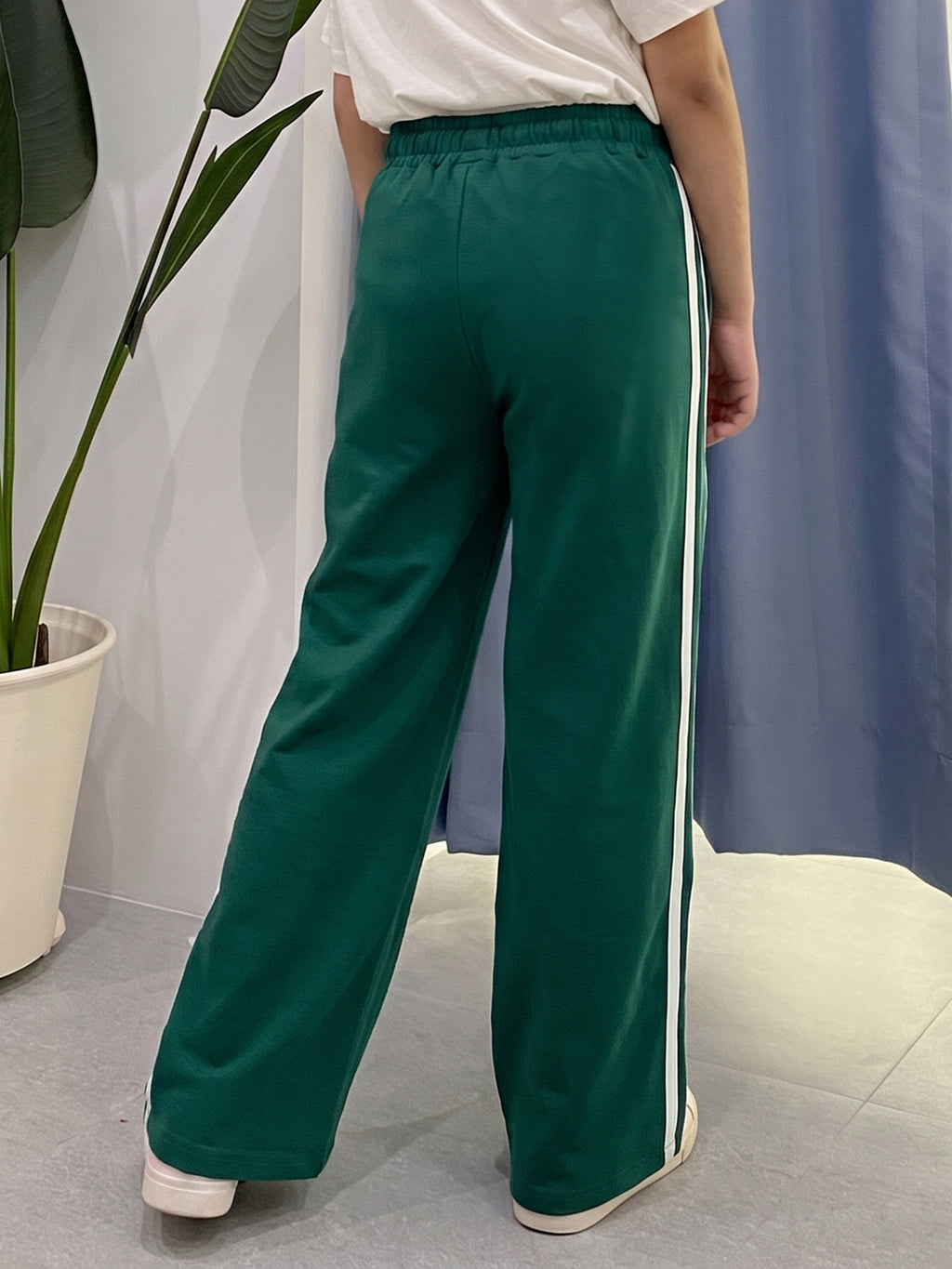 Lil Tomatoes Girls Cotton Looper Trackpant