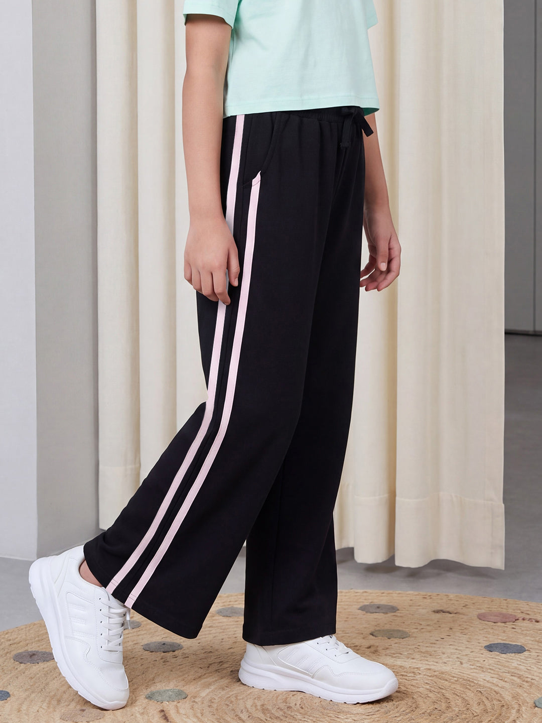 Lil Tomatoes Girls Cotton Looper Trackpant