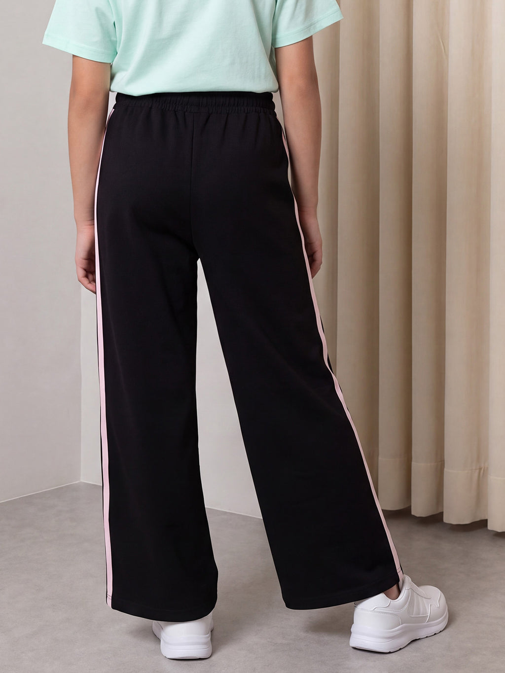 Lil Tomatoes Girls Cotton Looper Trackpant
