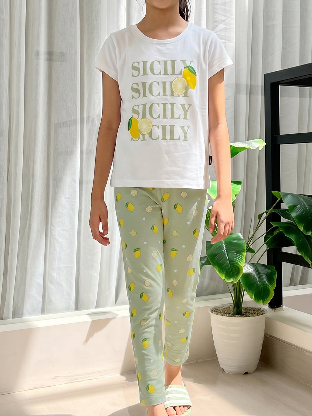 Lil Tomatoes Girls Cotton Night Suits