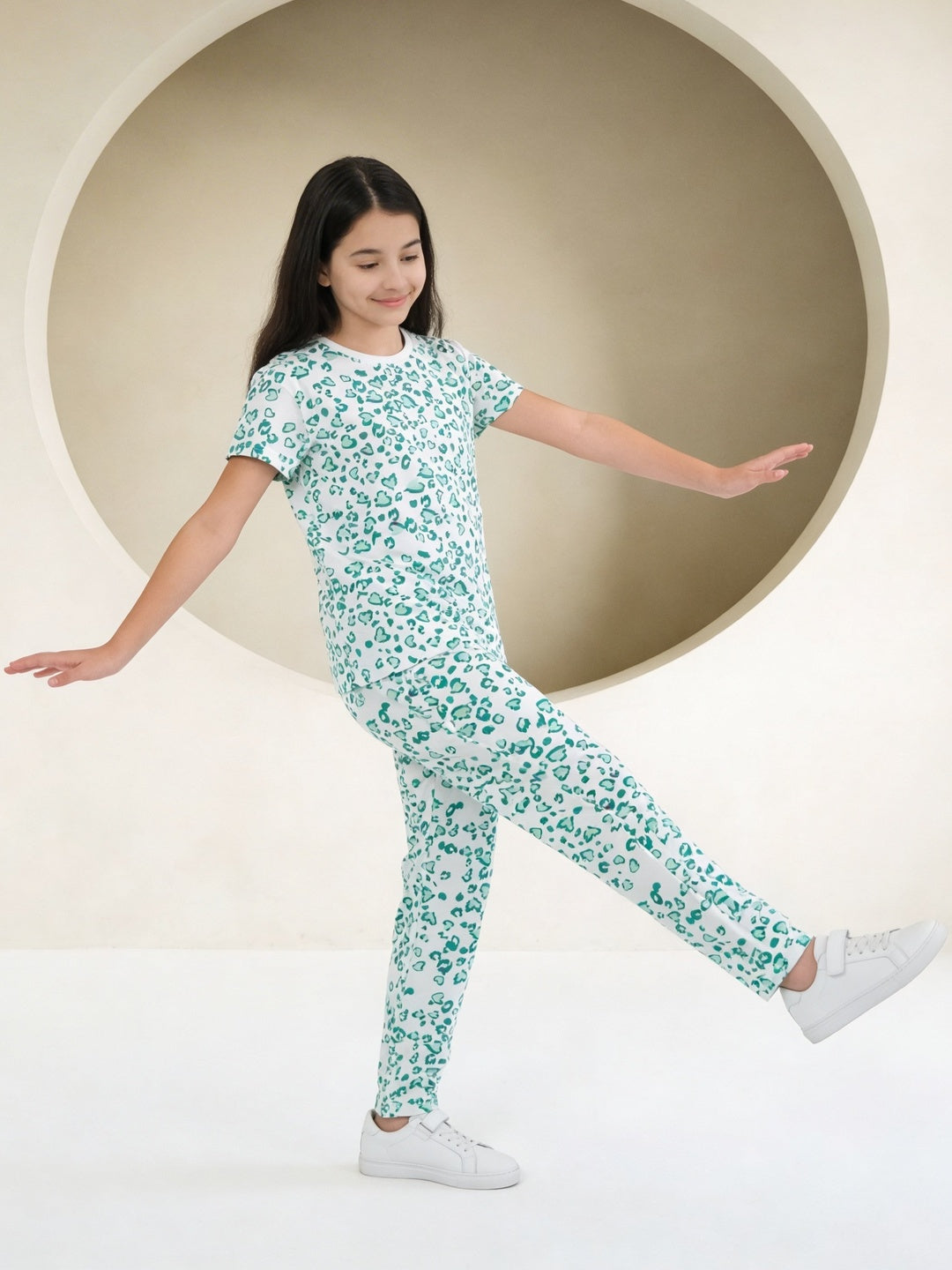 Lil Tomatoes Girls Cotton Night Suits