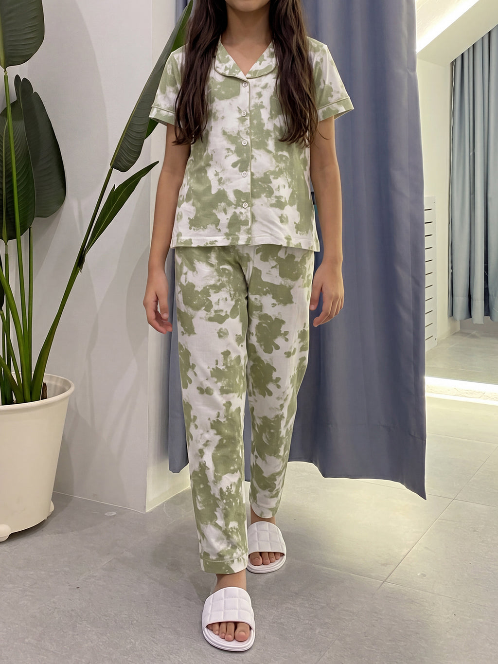 Lil Tomatoes Girls Cotton Night Suits