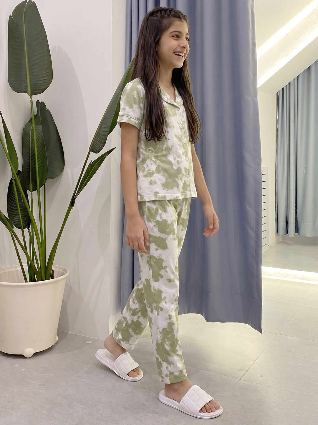 Lil Tomatoes Girls Cotton Night Suits